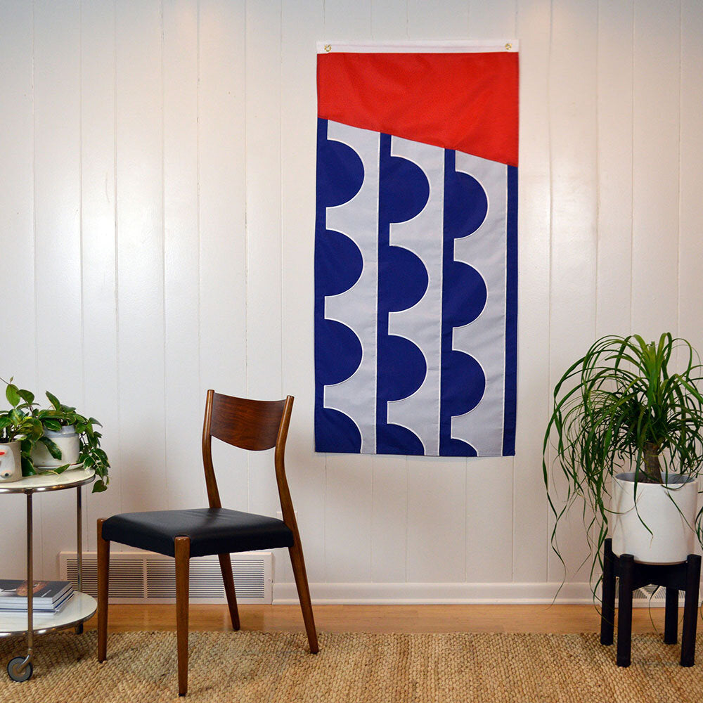Des Moines Flag (Indoor) - Bozz Prints